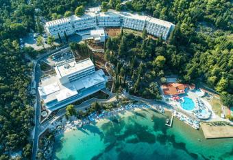 Hotel Osmine has Balcony rooms