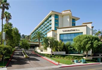 Doubletree By Hilton San Diego Hotel Circle has Balcony rooms