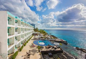 Hotel B Cozumel has Balcony rooms
