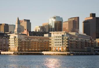Battery Wharf Hotel, Boston Waterfront has Balcony rooms