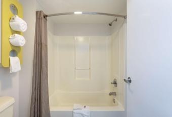 Motel 6 Albany. Ga has rooms with a private hot tub