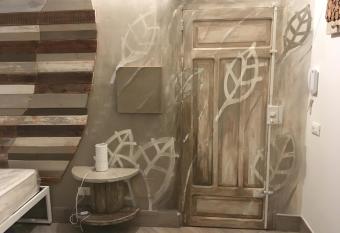 L AngoLetto B&B allows 18 year olds to book a room