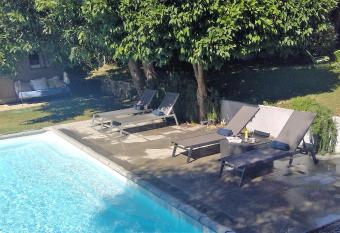 La MoMA has Balcony rooms