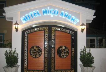 Hotel Mico has Balcony rooms