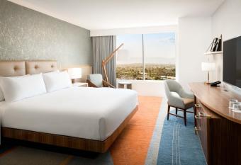 Hilton Los Angeles Culver City allows 18 year olds to book a room