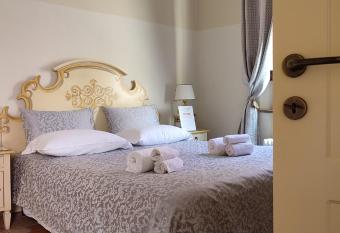 Casa Aurora has Balcony rooms