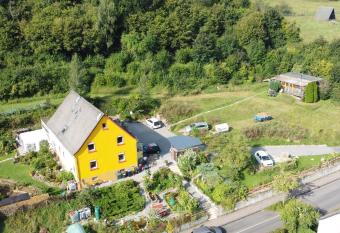 Urlaub am Auberg has Balcony rooms