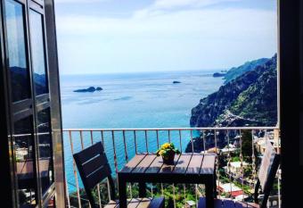 B&B Mamma Rosa Positano has Balcony rooms