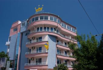 Night Panorama has Balcony rooms