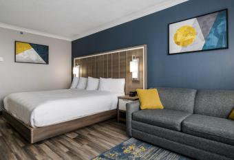 Crowne Plaza Saint John Harbour View, an IHG Hotel allows 18 year olds to book a room