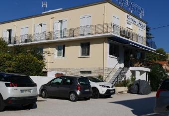 Carry Hotel allows 18 year olds to book a room