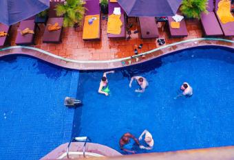 Okay 1 Villa has Balcony rooms