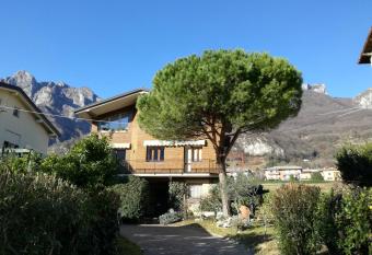 Gerry Home has Balcony rooms