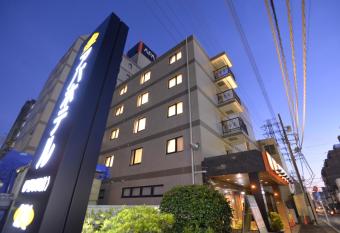 APA Hotel Isehara-Ekimae has Smoking rooms