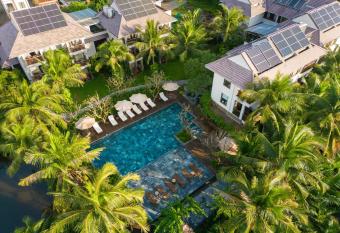 Hoi An Eco Lodge & Spa has Balcony rooms