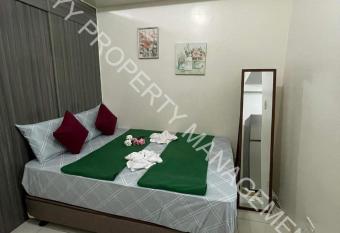 Green Residences 1 Bedroom Balcony Multiple Beds Condotel in Metro Manila FREE Breakfast for 2 has Balcony rooms