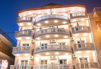 Hotel Vizantio has Balcony rooms