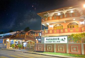 Paradise Holiday Village has Balcony rooms