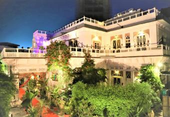The Kothi Heritage has Balcony rooms