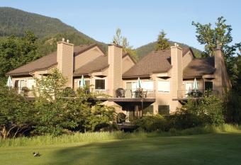 Whispering Woods Resort, a VRI resort has Balcony rooms