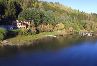 Caba  as Puerto Pireo allows 18 year olds to book a room