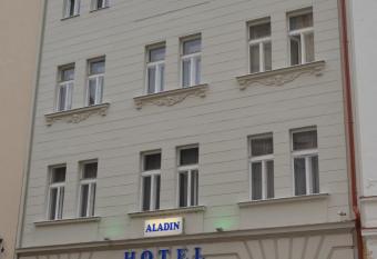 Hotel Aladin allows 18 year olds to book a room