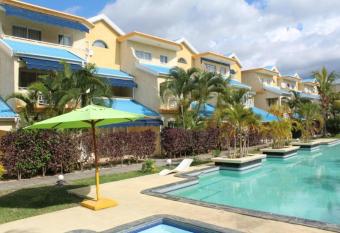 Grenadier A has Balcony rooms