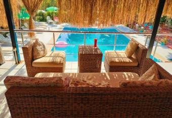 Eldorado Hotel has Balcony rooms