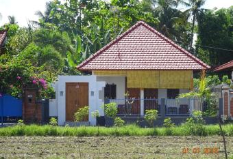 Murnis Bungalow has Balcony rooms