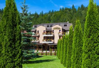 Pension Pantheon has Balcony rooms