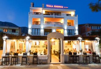 Hotel Villa Andrea has Balcony rooms