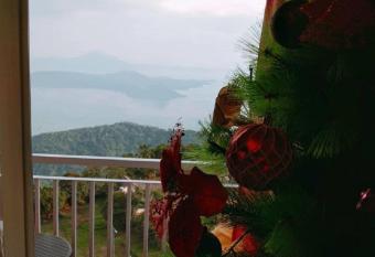 Holy Family Condo at Wind Residences,Tagaytay allows 18 year olds to book a room