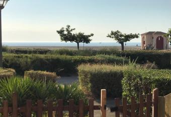Villa Port Leucate, 2 pi  ces, 4 personnes - FR-1-81-343 has Balcony rooms