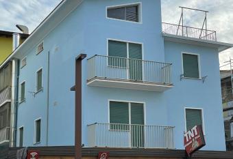 Giovanna Rooms allows 18 year olds to book a room