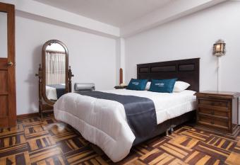 Ayenda Casa Escondida San Crist  bal Premium allows 18 year olds to book a room