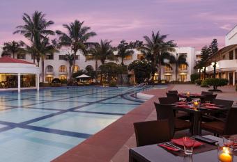 Lemon Tree Hotel, Aurangabad has Balcony rooms