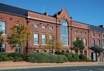 Hotel Du Vin Newcastle allows 18 year olds to book a room