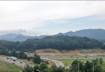 Days Inn by Wyndham Waynesville NC has Balcony rooms