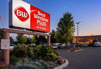 Best Western Plus Caldwell Inn & Suites allows 18 year olds to book a room