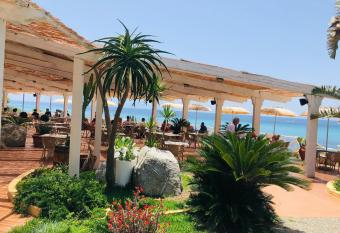 Residence Esmeraldo has Balcony rooms