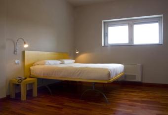 San Lorenzo Si Alberga has Balcony rooms