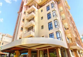 Highlands Suites Hotel Apartments has Balcony rooms