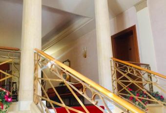 Hotel La Loggia allows 18 year olds to book a room