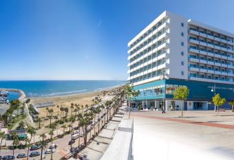 Sun Hall Hotel has Balcony rooms