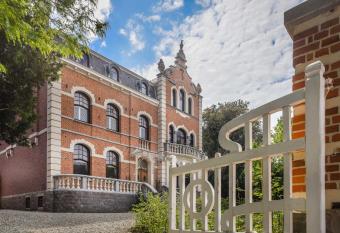 Villa Copis has Balcony rooms