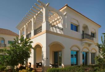 M  venpick Beach Resort Al Khobar has Balcony rooms