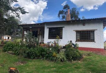 Finca El Pedregal Guatavita has Balcony rooms