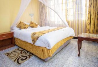 Hotel Embassy allows 18 year olds to book a room