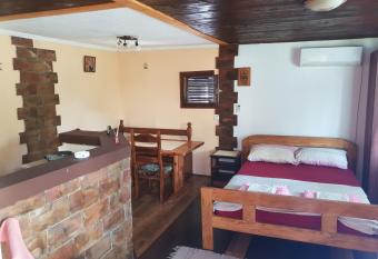 Apartmani Jankovi   has Smoking/Balcony rooms