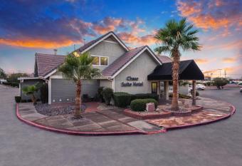 Chase Suite Hotel El Paso has Balcony rooms